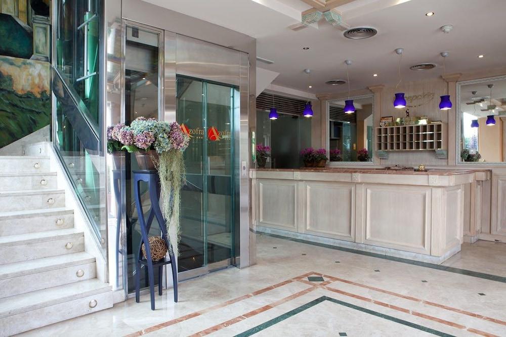 Azofra Hotel